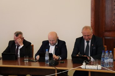 Za nami uroczysta sesja Rady Miejskiej w Wieluniu. Było wiele podziękowań za wspólną pracę na rzecz samorządu